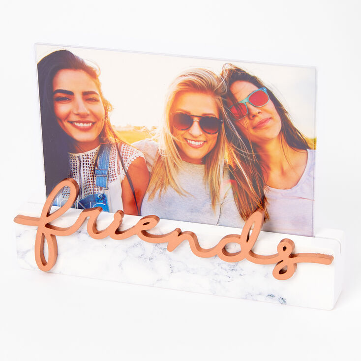 Cadre pour photo effet marbr&eacute; amis couleur dor&eacute; rose - Blanc,
