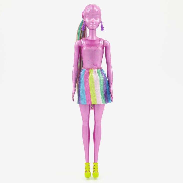 Pochette surprise avec poup&eacute;e qui change de couleur Barbie&trade; - Les mod&egrave;les peuvent varier,