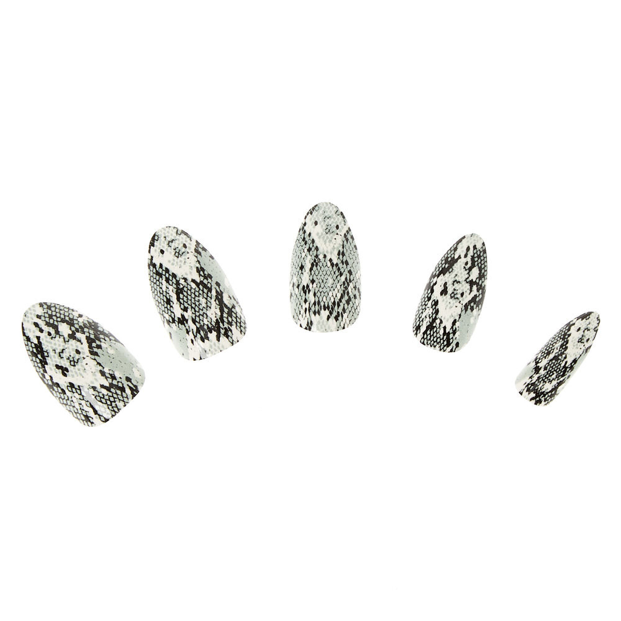 Snakeskin Stiletto Faux Nail Set - Mint, 24 Pack,
