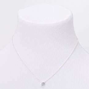 Collier &agrave; pendentif avec strass solitaire 6&nbsp;mm en zircon cubique d&#39;imitation couleur argent&eacute;e,