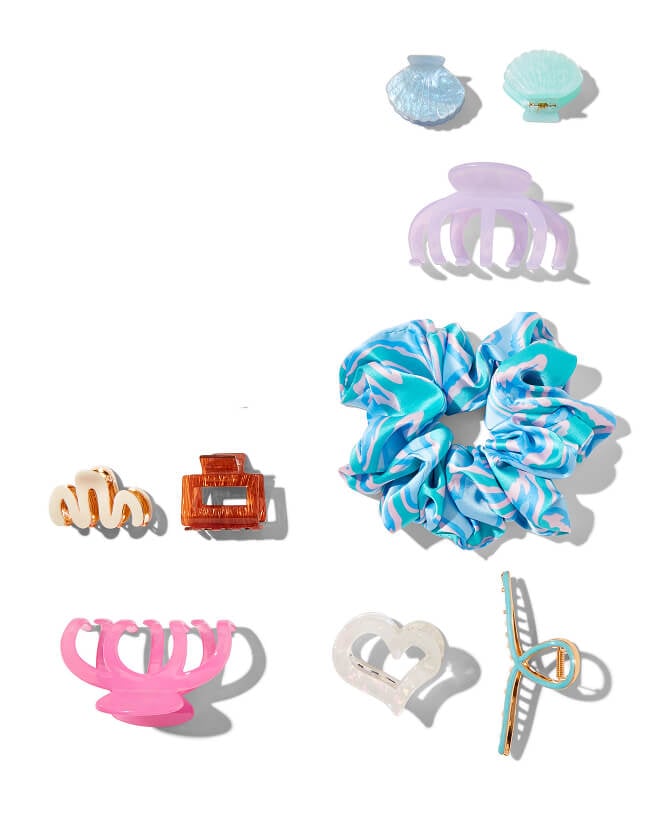 Girls wearing summer accessories