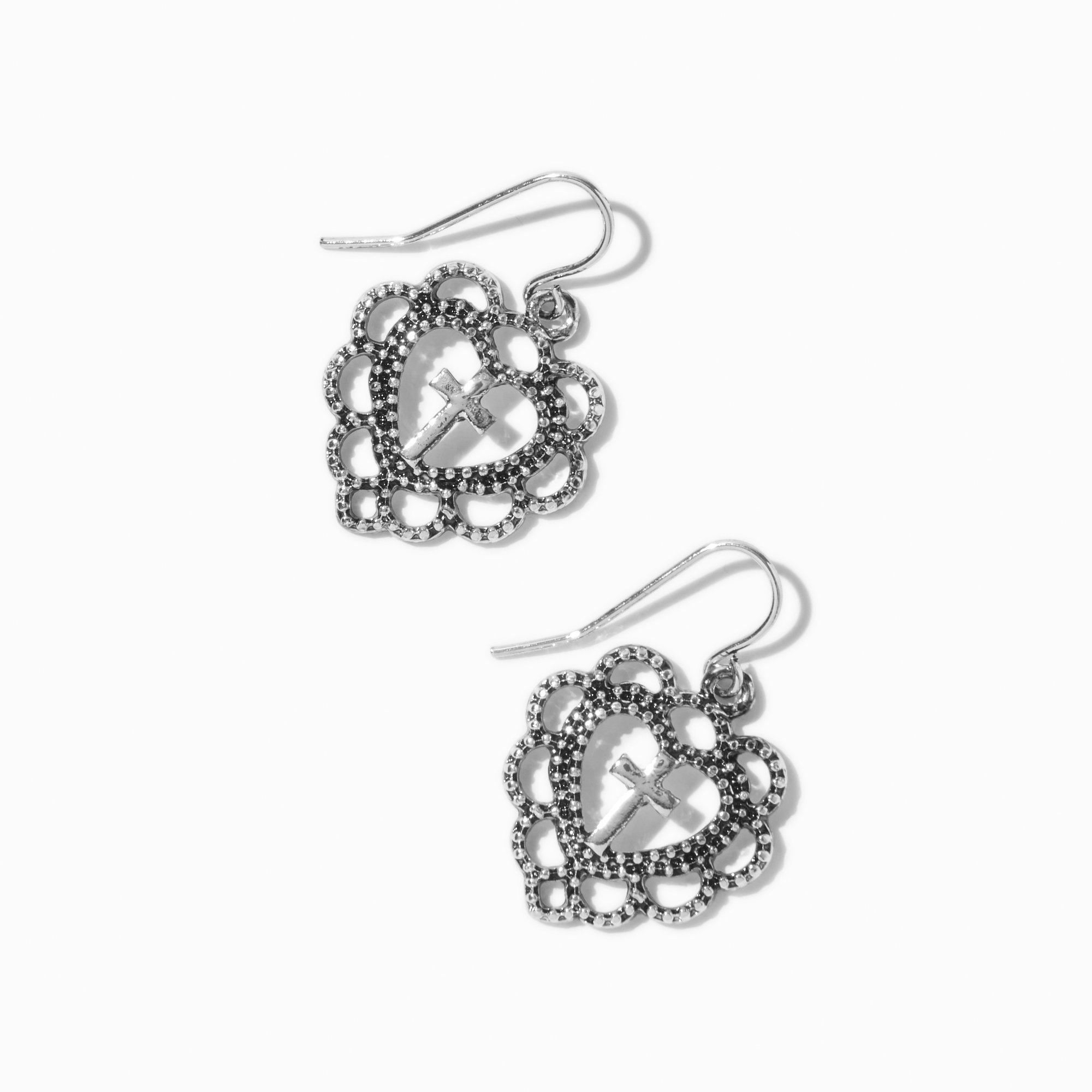 drop earrings