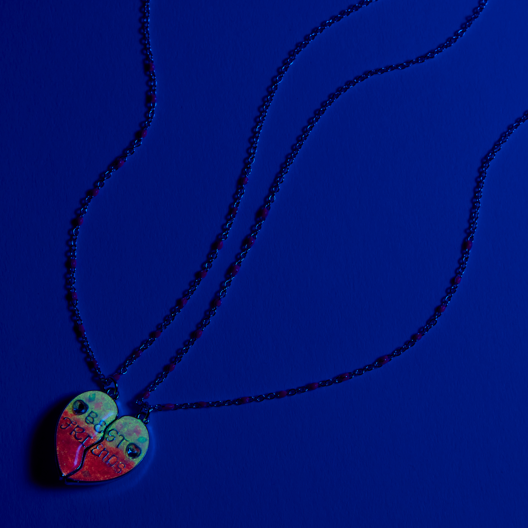 Best Friends Glow In the Dark Heart Pendant Necklaces - 2 Pack