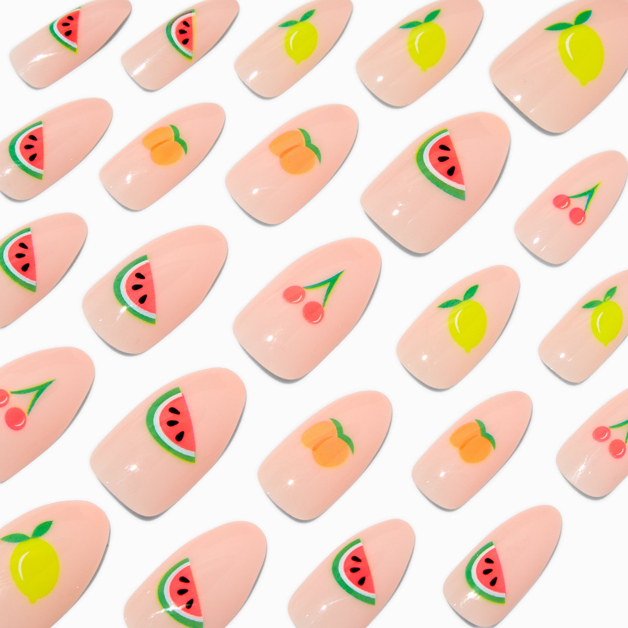 faux nails